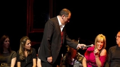 ''Messmer le fascinateur'' : quand l'hypnose se donne en spectacle