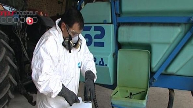 Des pesticides toxiques sont autorisés en France contre l'avis des experts