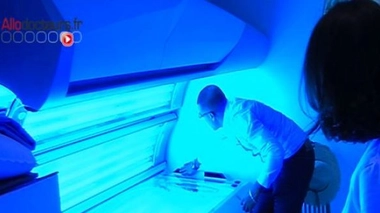 Cabines de bronzage : l'Académie de médecine ne veut plus de sportifs dans les pubs