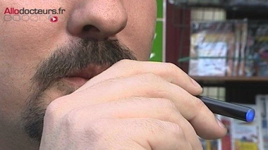 Cigarette électronique : la vente interdite aux mineurs