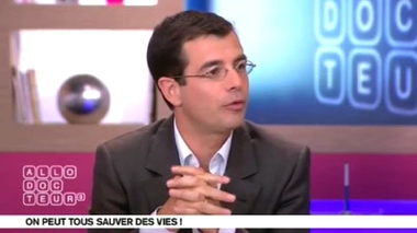 Premiers secours : quels gestes doit-on faire en cas d'étouffement ?