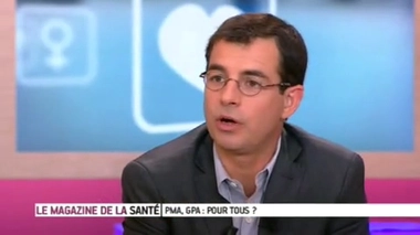 Entretien avec le Pr René Frydman, gynécologue-obstétricien, du 19 juillet 2013