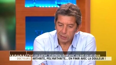 Arthrite rhumatoïde : l'état bucco-dentaire a-t-il un impact ?