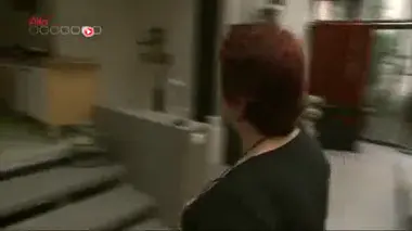 ''Acheter ses médicaments en ligne'', un reportage de Dominique Tchimbakala, Arnaud Jacques et Isabelle Gastebois