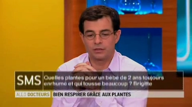Quelles plantes donner à un bébé enrhumé qui tousse beaucoup ?