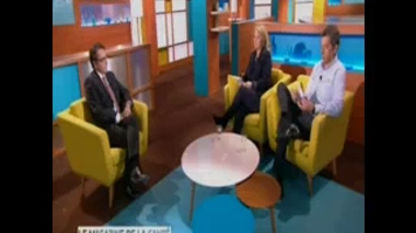 Photo : Un ''cheval de Troie'' à base… d'un virus équin ! (La Procession du cheval dans Troie, par Giambattista Tiepolo, vers 1760) - Vidéo : entretien avec le Pr Stéphane Palfi, neurochirurgien à l'hôpital Henri-Mondor (Créteil)