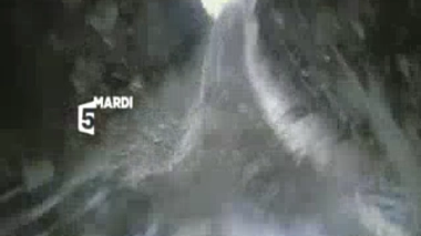 Enquête de santé : ''Eau et santé : qui croire, que boire ?''