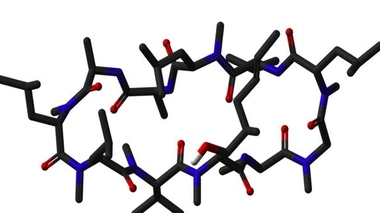 Une molécule laissée de côté sur une étagère...