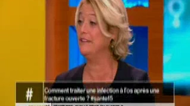 Comment traiter une infection à l'os après une fracture ouverte ?