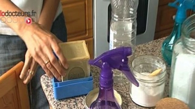 Produits ménagers : des gants pour protéger ses mains