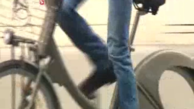 Vélo : n'oubliez pas votre casque !