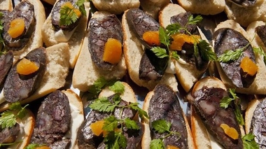 Figatellu consommé cru  : risque d'hépatite E avéré (Photo © Pictures news - Fotolia.com)