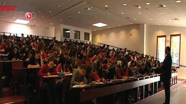 57.700 étudiants se sont incrits en première année commune aux études de santé (PACES) en 2014 (Image d'illustration)