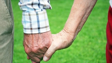 Sida : vieillissement accéléré chez les seniors séropositifs