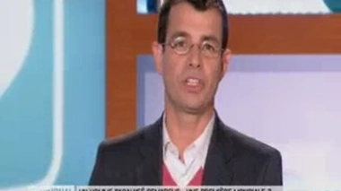 Photo : Darek Fidyka remarche de nouveau, suite à une greffe de cellules olfactives engainantes. (source : BBC) - Vidéo : entretien avec le Dr François Nataf, neurochirurgien