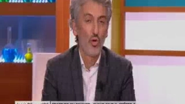 Fracture du poignet : faut-il systématiquement retirer plaque et vis ?