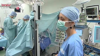 Infirmiers anesthésistes, sages-femmes... formations reconnues au grade de master