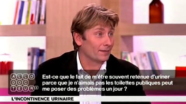 Incontinence urinaire : se retenir peut être une cause ?