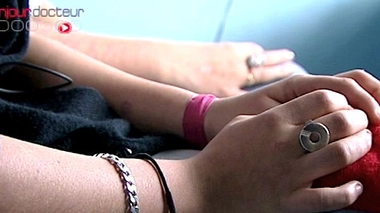 Anonymat et secret médical pour les mineurs séropositifs