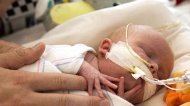 Oliver Crawford, probablement le plus jeune transplanté de l'histoire. (DR)