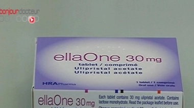 La Commission européenne a autorisé au début de l'année 2015 la vente sans ordonnance de l'acétate d'ulipristal en pharmacie.