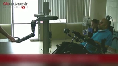 Une prothèse contrôlée par la pensée