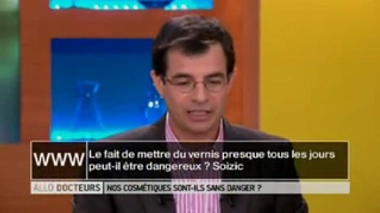 Est-il dangereux de mettre régulièrement du vernis et de l'autobronzant ?