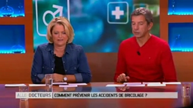 Bricolage : que faire après un coup de marteau très violent sur le doigt ?