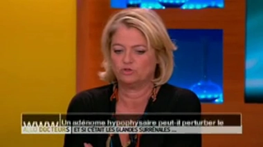 Un adénome hypophysaire peut-il perturber le fonctionnement des surrénales ?