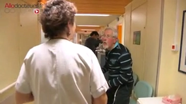 Yves, 67 ans, est le plus vieux porteur de coeur hybride. Il vit relié à une machine depuis neuf ans.