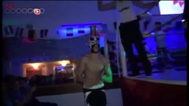 Le catch, sport ou spectacle ?