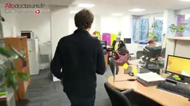 Coursier sanitaire et social : une aide précieuse pour les médecins et leurs patients