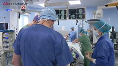 Attention images de chirurgie !