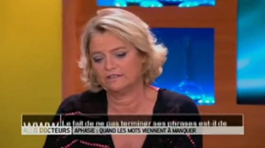 Le fait de ne pas terminer ses phrases relève-t-il de l'aphasie ?