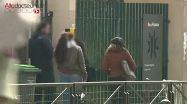 Etat d'urgence : faut-il autoriser les lycéens à fumer dans la cour ?