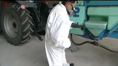 La publication d'un rapport sur l'exposition des travailleurs agricoles aux pesticides reportée