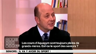 Sport des seniors : aquagym et yoga ?