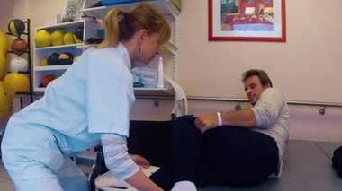 Matthieu Firmin dans son documentaire "Lève-toi et marche" diffusé sur Spicee