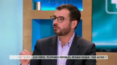 Jeux vidéo, portables, réseaux sociaux : à partir de quand devient-on accro ?