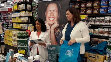 Pour lutter contre l'obésité aux Etats-Unis, des médecins interviennent dans les supermarchés - Photo : supermarché d'Irvine, dans le comté d'Orange ©Héloïse Rambert