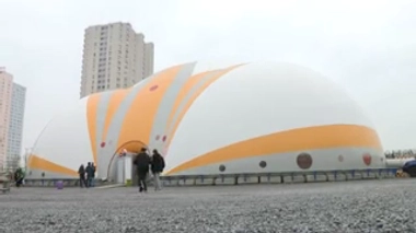 Le centre d'urgence dirige les réfugiés vers l'hôpital en cas de maladie grave, d'infection ou pour réaliser des examens approfondis