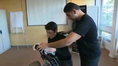 Masseur, un métier adapté aux déficients visuels