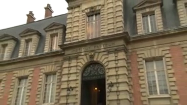 Un médicament, un test en laboratoire… au-delà des enjeux sanitaires, il y a des enjeux financiers importants