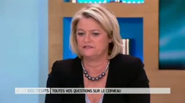 Quelles précautions sont prises lors du retrait d'une tumeur cérébrale ?