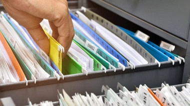 Les médecins utilisent des applications de messagerie instantanée pour s'envoyer des extraits de dossier médical.