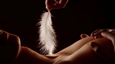 La sexualité en 9 lettres : S comme sensualité