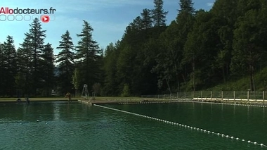 En 2016, 83,7% des 15-75 ans vivant en France métropolitaine déclaraient savoir nager contre 81,3% en 2010.