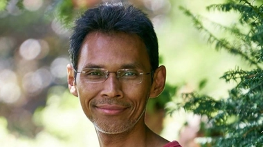 Rija Tiana a besoin d'une greffe de moelle épinière en urgence pour survivre.