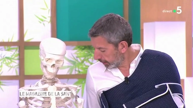 Michel Cymes nous dit tout sur sa luxation de la clavicule !