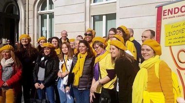 Les bénévoles d'ENDOmind et Imany mobilisés pour la marche contre l'endométriose. ©Association ENDOmind sur Facebook